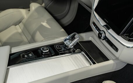 Volvo XC60 II, 2026 год, 9 900 000 рублей, 21 фотография
