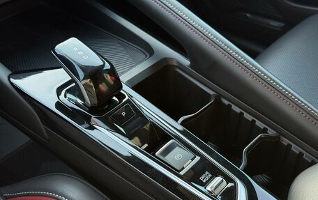 Geely Coolray I, 2023 год, 1 800 000 рублей, 23 фотография