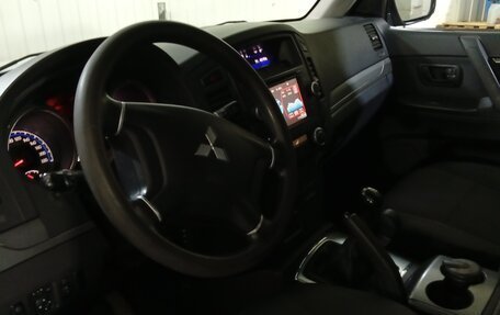 Mitsubishi Pajero IV, 2010 год, 2 000 000 рублей, 15 фотография