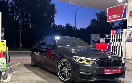 BMW 5 серия, 2018 год, 2 820 000 рублей, 13 фотография
