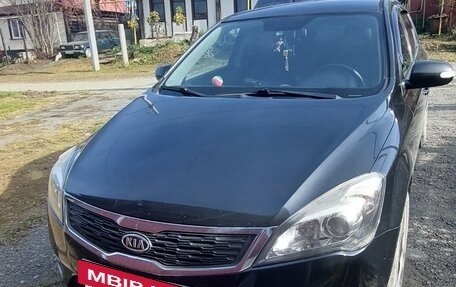 KIA cee'd I рестайлинг, 2011 год, 850 000 рублей, 2 фотография
