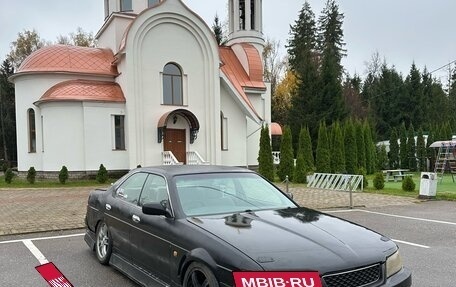 Nissan Laurel VIII, 1998 год, 375 000 рублей, 3 фотография