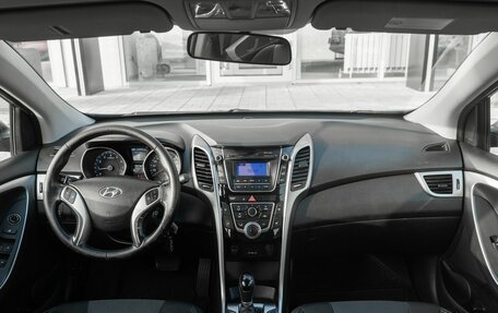 Hyundai i30 II рестайлинг, 2012 год, 1 099 000 рублей, 19 фотография