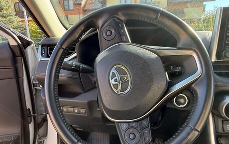 Toyota RAV4, 2020 год, 2 940 000 рублей, 8 фотография