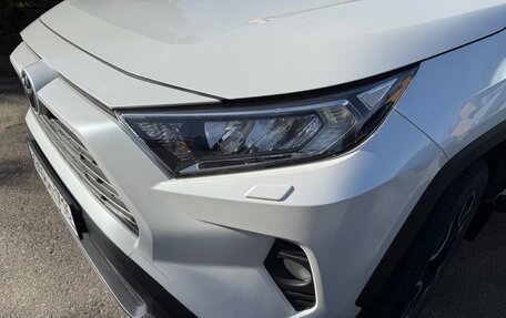 Toyota RAV4, 2020 год, 2 940 000 рублей, 13 фотография