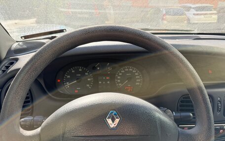 Renault Megane III рестайлинг, 2002 год, 220 000 рублей, 9 фотография