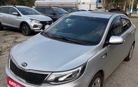 KIA Rio III рестайлинг, 2015 год, 750 000 рублей, 1 фотография