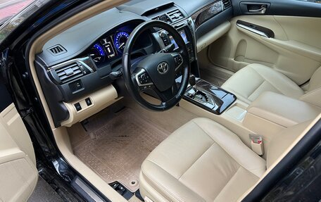 Toyota Camry, 2015 год, 2 300 000 рублей, 5 фотография