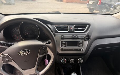KIA Rio III рестайлинг, 2015 год, 750 000 рублей, 3 фотография