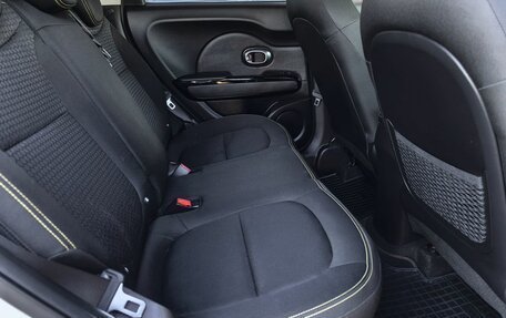 KIA Soul II рестайлинг, 2016 год, 1 499 000 рублей, 16 фотография