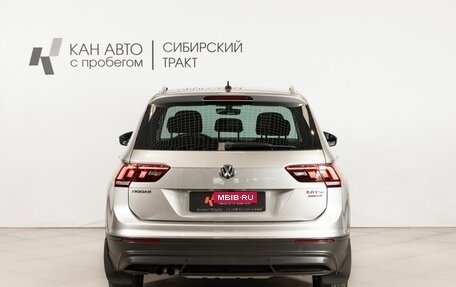 Volkswagen Tiguan II, 2017 год, 2 650 000 рублей, 4 фотография