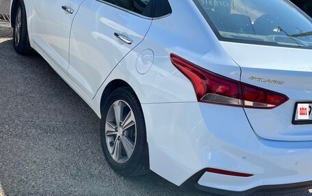 Hyundai Solaris II рестайлинг, 2017 год, 1 270 000 рублей, 5 фотография