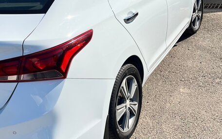 Hyundai Solaris II рестайлинг, 2017 год, 1 270 000 рублей, 2 фотография