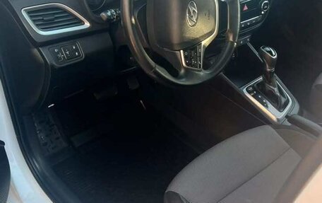 Hyundai Solaris II рестайлинг, 2017 год, 1 270 000 рублей, 14 фотография