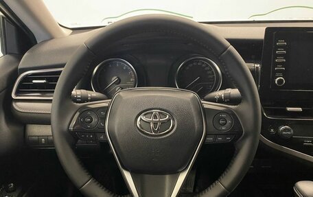 Toyota Camry, 2022 год, 3 100 000 рублей, 10 фотография