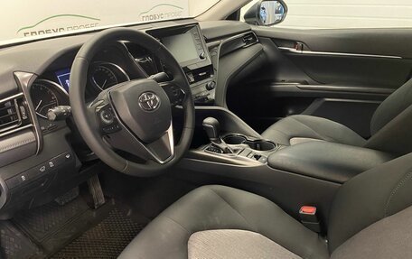 Toyota Camry, 2022 год, 3 100 000 рублей, 9 фотография