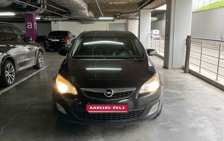 Opel Astra J, 2011 год, 460 000 рублей, 1 фотография