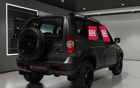 Chevrolet Niva I рестайлинг, 2016 год, 730 000 рублей, 5 фотография