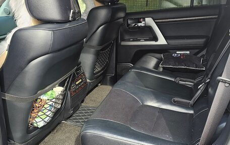 Toyota Land Cruiser 200 рестайлинг 2, 2013 год, 6 500 000 рублей, 7 фотография