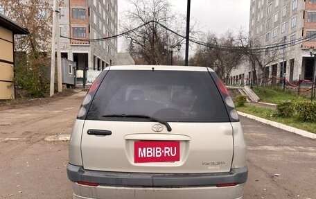 Toyota Raum I, 2000 год, 350 000 рублей, 3 фотография