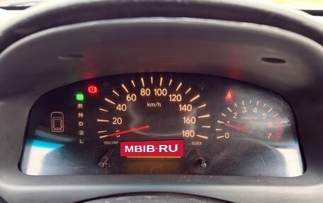 Toyota Raum I, 2000 год, 350 000 рублей, 7 фотография