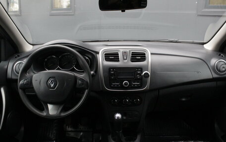 Renault Sandero II рестайлинг, 2016 год, 930 000 рублей, 7 фотография
