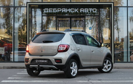 Renault Sandero II рестайлинг, 2016 год, 930 000 рублей, 3 фотография