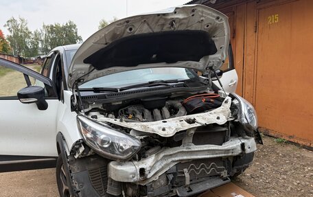 Renault Kaptur I рестайлинг, 2019 год, 900 000 рублей, 19 фотография
