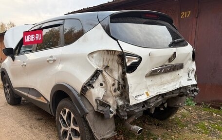Renault Kaptur I рестайлинг, 2019 год, 900 000 рублей, 26 фотография
