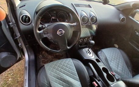 Nissan Qashqai, 2010 год, 900 000 рублей, 11 фотография