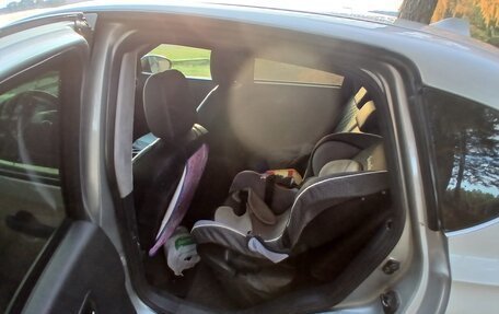 Nissan Qashqai, 2010 год, 900 000 рублей, 8 фотография