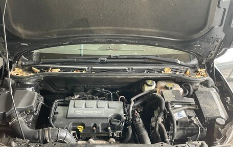 Opel Astra J, 2011 год, 460 000 рублей, 13 фотография