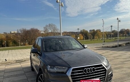 Audi Q7, 2018 год, 4 000 000 рублей, 5 фотография
