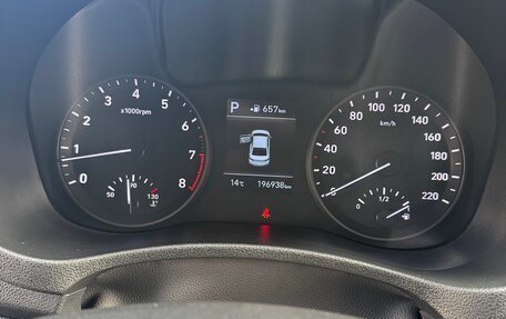 Hyundai Solaris II рестайлинг, 2018 год, 1 300 000 рублей, 12 фотография