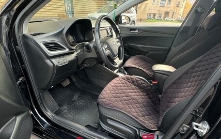 Hyundai Solaris II рестайлинг, 2018 год, 1 300 000 рублей, 17 фотография