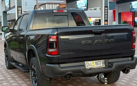 Dodge RAM IV, 2018 год, 6 000 000 рублей, 3 фотография