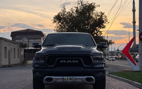 Dodge RAM IV, 2018 год, 6 000 000 рублей, 9 фотография