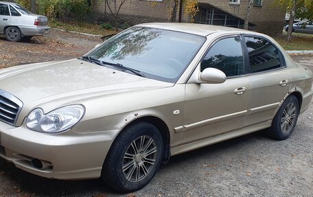 Hyundai Sonata IV рестайлинг, 2005 год, 230 000 рублей, 2 фотография