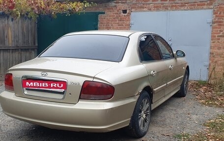 Hyundai Sonata IV рестайлинг, 2005 год, 230 000 рублей, 5 фотография