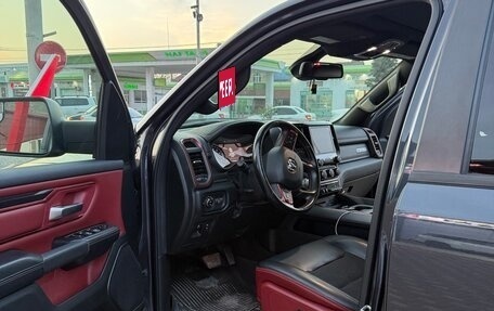 Dodge RAM IV, 2018 год, 6 000 000 рублей, 11 фотография