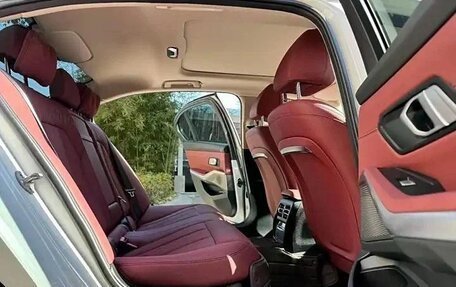 BMW 3 серия, 2023 год, 3 280 000 рублей, 10 фотография