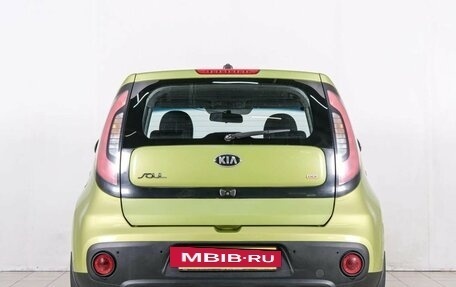 KIA Soul II рестайлинг, 2018 год, 1 749 000 рублей, 6 фотография