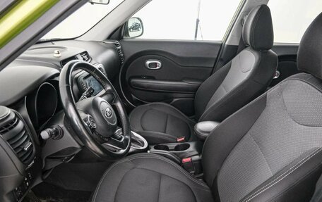 KIA Soul II рестайлинг, 2018 год, 1 749 000 рублей, 8 фотография