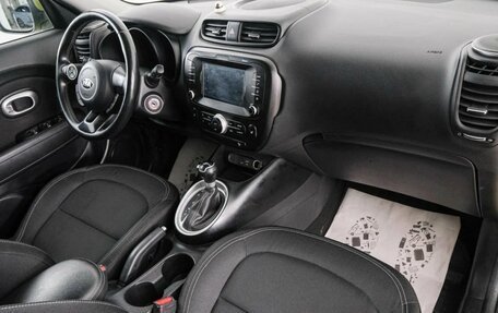 KIA Soul II рестайлинг, 2018 год, 1 749 000 рублей, 13 фотография