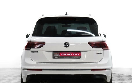 Volkswagen Tiguan II, 2018 год, 3 450 000 рублей, 6 фотография