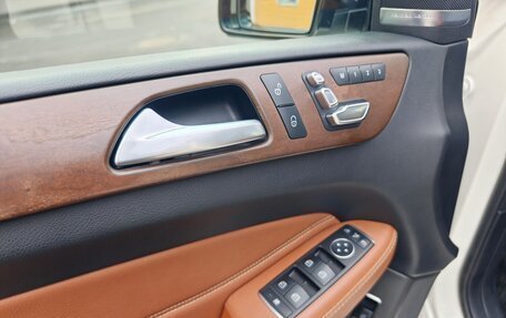 Mercedes-Benz GLS, 2016 год, 5 500 000 рублей, 13 фотография