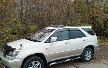 Toyota Harrier, 2000 год, 985 000 рублей, 3 фотография