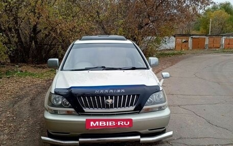 Toyota Harrier, 2000 год, 985 000 рублей, 2 фотография