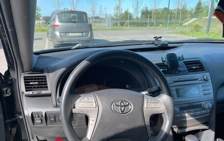 Toyota Camry, 2010 год, 830 000 рублей, 7 фотография