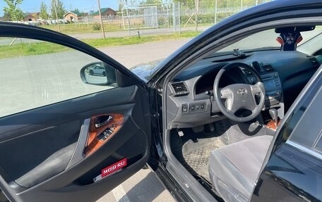 Toyota Camry, 2010 год, 830 000 рублей, 9 фотография